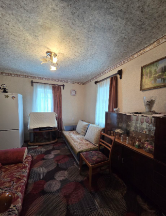 Дом в Ленинском р-не. ул. Азовская. 50 м2, 8,4 сотки Donetsk