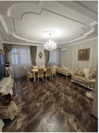 Крупногабаритная 2-х ком. кв. 112 м2, в Ворош. р-не. пр. Мира Вода круглосуточно Donetsk