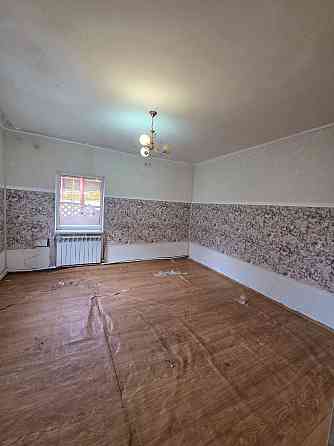 Дом 80 м2 в Калининском р-не. ул. Гомелевская 2,4 сотки приватизированной земли Donetsk