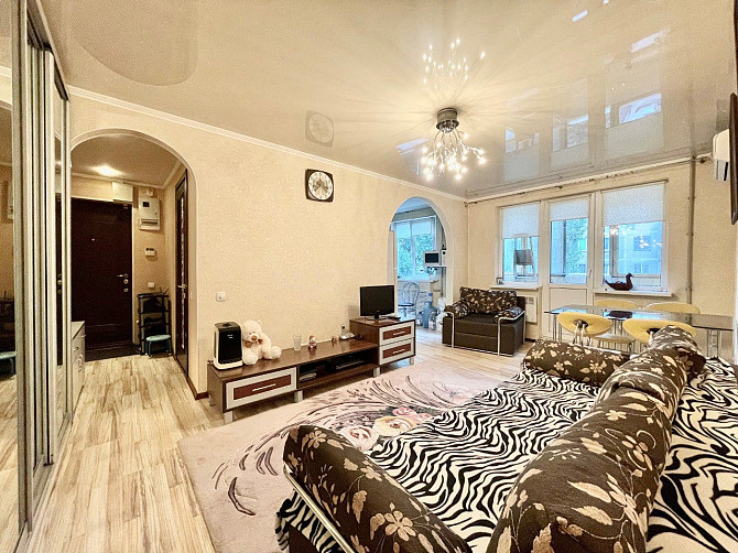 3-х ком. квартира в центре, ул. Набережная в хорошем состоянии Donetsk - photo 1