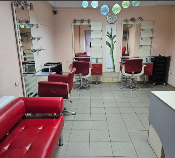 Салон красоты. ул. Университетская Donetsk