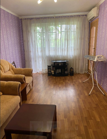 3-х ком. квартиа в Кировском р-не, пр. Семашко в хорошем состоянии Donetsk