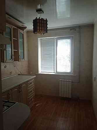 2-х ком. квартира в Калининском р-не, б. Шахтостроителей,7. Свежий ремонт Donetsk